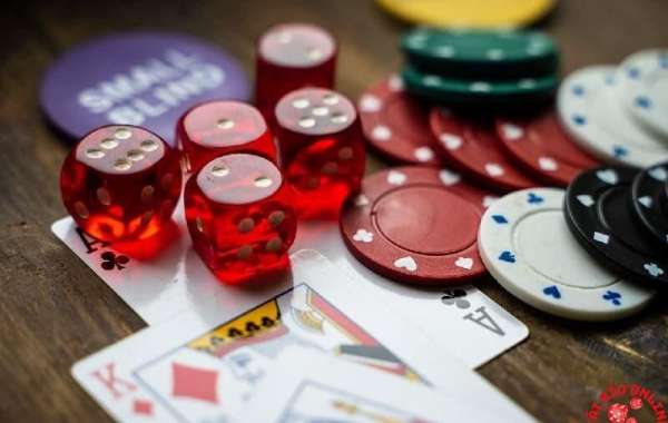Điểm qua Các Thuật Ngữ Poker Phổ Biến Cần Biết Trong Năm 2023