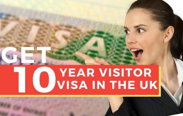 Guide to Applying for a Visitor Visa with Immigration Solicitors in UK