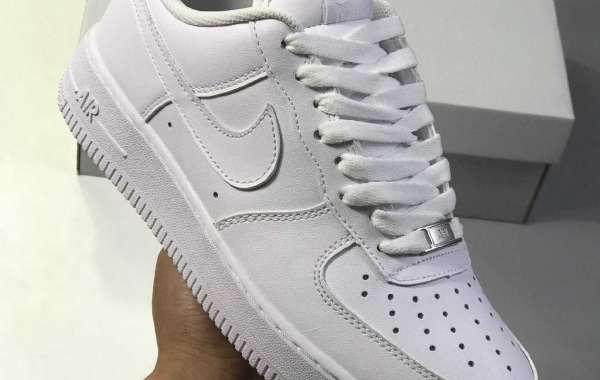 รองเท้า Nike รุ่นยอดนิยม เลือกคู่ที่ใช่สำหรับสายสตรีท