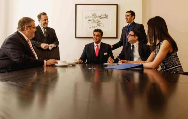 Elite Legal Representation: Identifying the Best Solicitors in London for Immigration